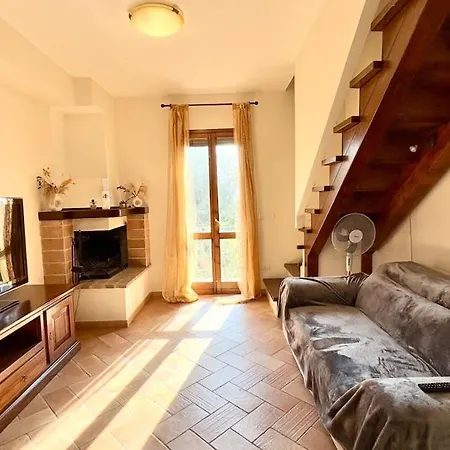 Sunflower Near The Center With Private Parking