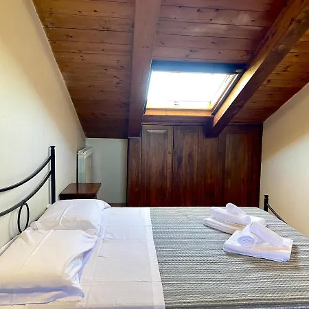 Sunflower Near The Center With Private Parking Apartment *